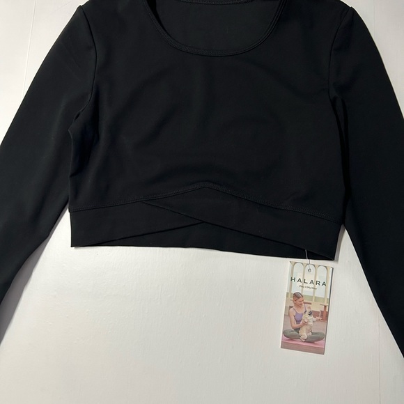 Halara women’s size small cloud ful crop top, black new with tags - Picture 8 of 12